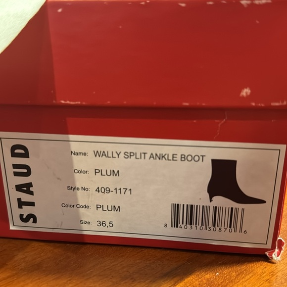 NIB Staud Wally Ankle Boots Plum 6.5 - Picture 8 of 8